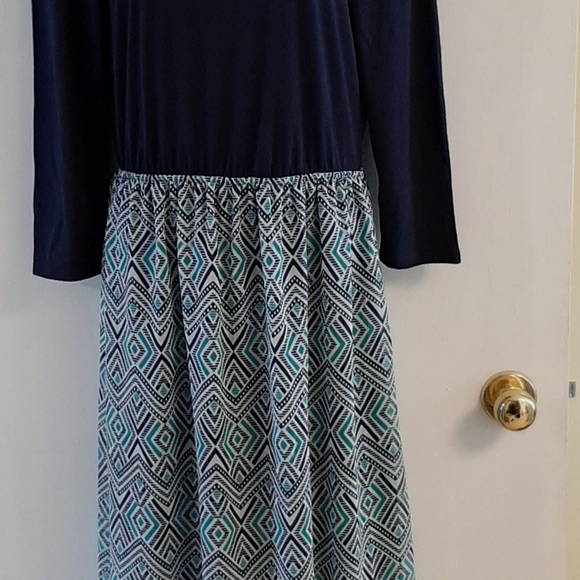 Women's Sm Charming Charlie Full length Dress - Picture 6 of 7